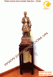 Tượng Trần quốc tuấn khảm tam khí