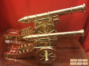 Súng thần công bằng đồng vàng trang trí phong thủy