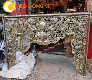Bộ cửa võng tứ linh, song long trầu nguyệt đồng vàng 2,56m