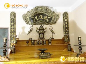 Cuốn thư câu đối Đức Lưu Quang bằng đồng hun giả cổ KT 1m55