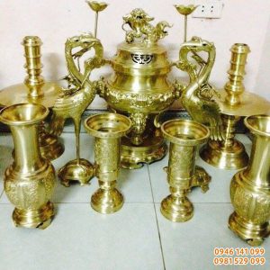 Bộ đỉnh đồng hoa sòi cổ đúc truyền thống