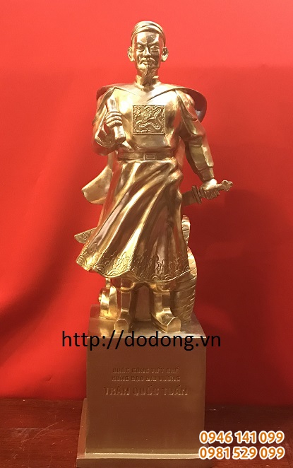 Tượng trần hưng đạo đúc đồng thu nhỏ để bàn làm việc