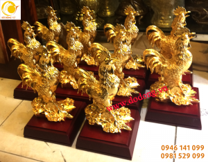 Tượng gà đồng mạ vàng để bàn làm việc 23cm