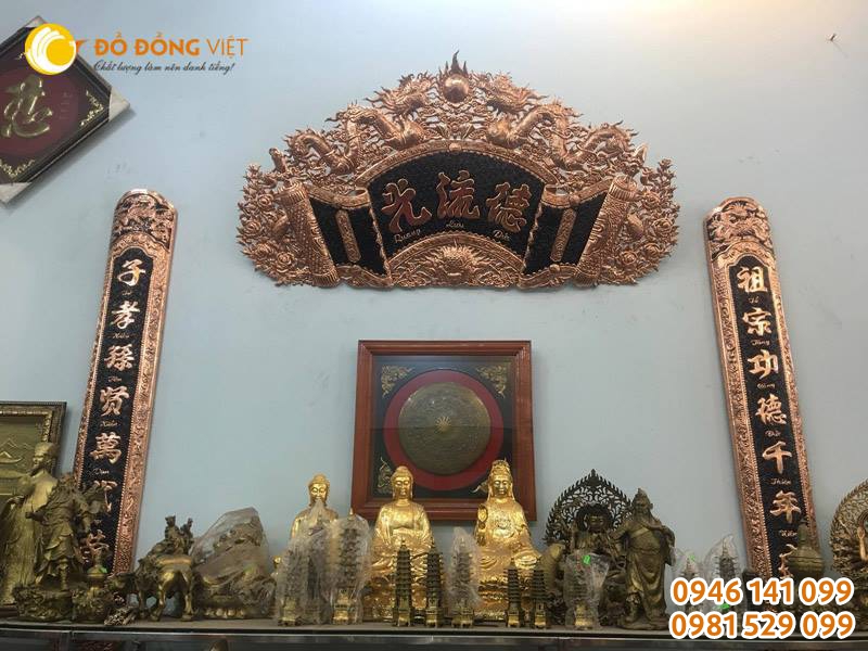 Cuốn thư câu đối bằng đồng đỏ kích thước 1m76