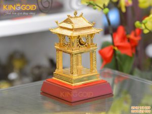 Quà tặng mô hình Khuê Văn Các mạ vàng 24k đẹp tinh xảo