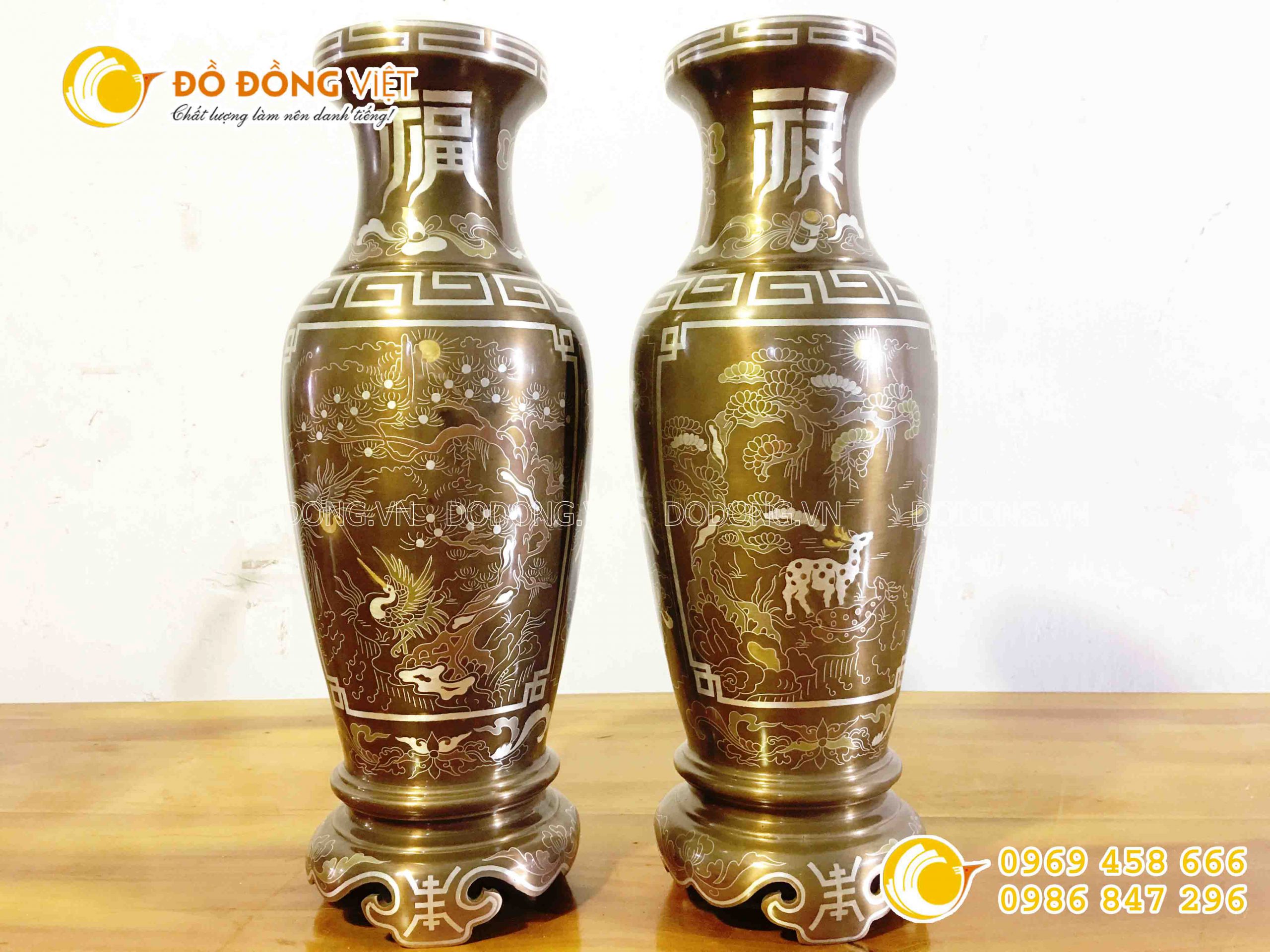 Đôi lọ lục bình thờ cúng khảm ngũ sắc cao 42 cm