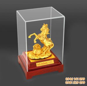 Tượng ngựa để bàn, ngựa quà tặng dát vàng cao cấp 23 cm