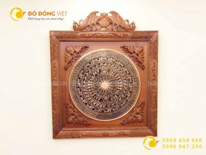 Mặt trống đồng Đông Sơn đúc thủ công