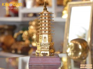 Tháp văn xương 9 tầng mạ vàng- vật phẩm phong thủy trên bàn học