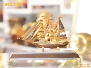 Thuyền buồm căng gió mạ vàng 24k- quà tặng cao cấp Tết Canh Tý 2020