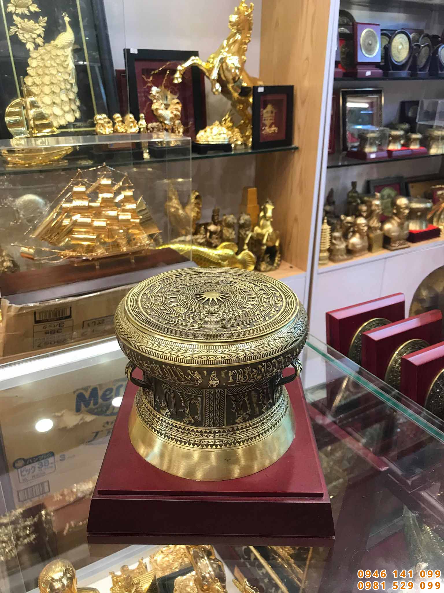 Trống đồng quà tặng lưu niệm cỡ 15 cm