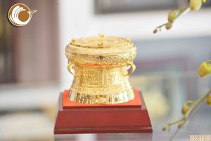Trống đồng quà tặng đường kính 12cm, giá bán trống đồng