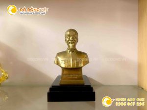 Tượng bác hồ bằng đồng loại nhỏ để bàn làm việc