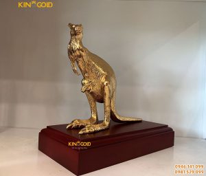Tượng Đồng Kangaroo Mạ Vàng 24 K – Quà Tết Canh Tý 2020
