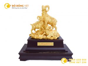 Tam dương khai thái bằng đồng dát vàng 24k