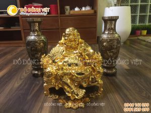 Tượng di lặc mạ vàng