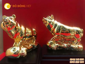 Giá bán tượng heo vàng, tượng heo tài lộc làm quà Tết 2019 ý nghĩa