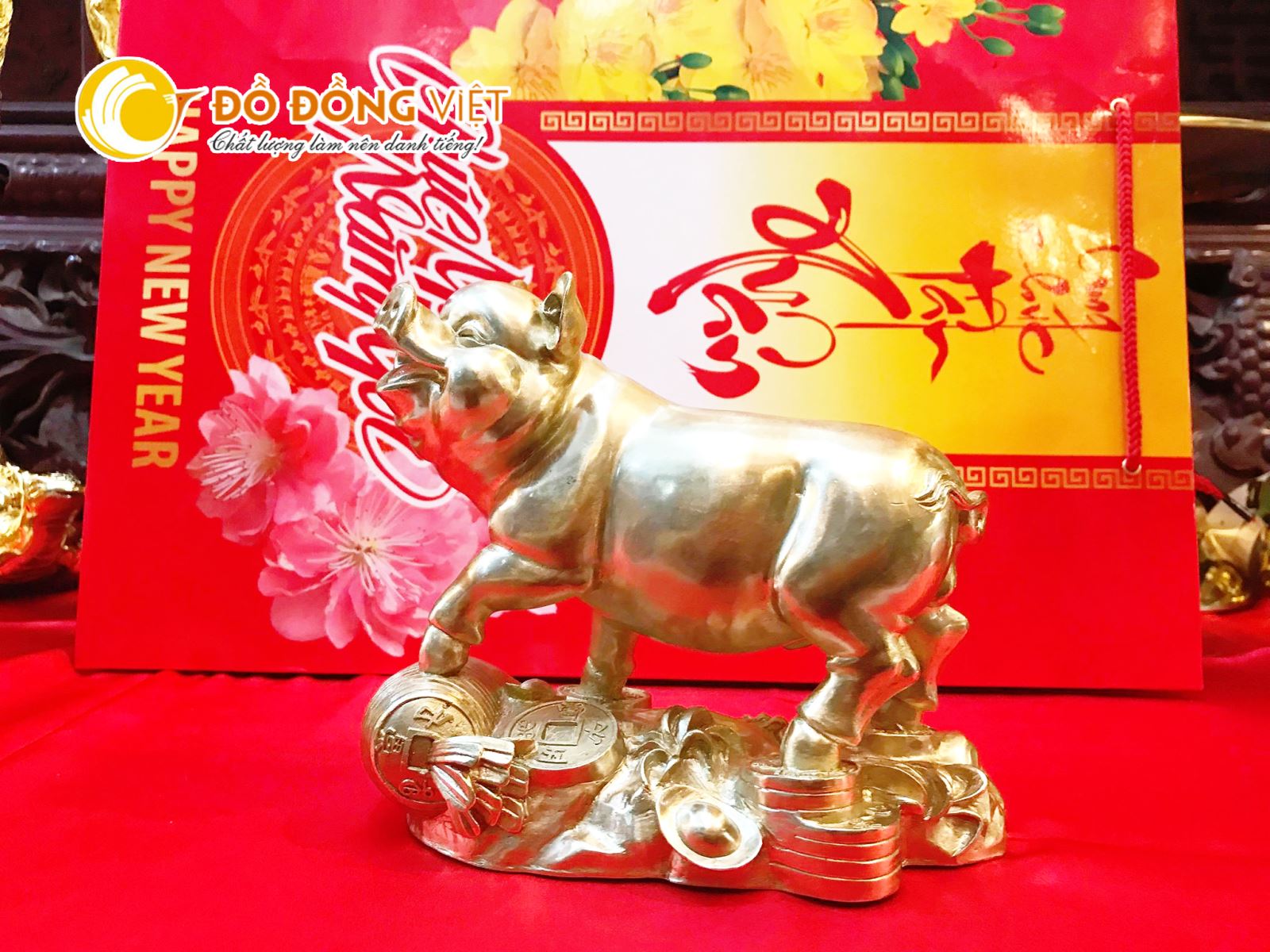 Tượng heo vàng, tượng heo tài lộc, tượng heo mạ vàng quà tặng đầu năm 2019 ý nghĩa
