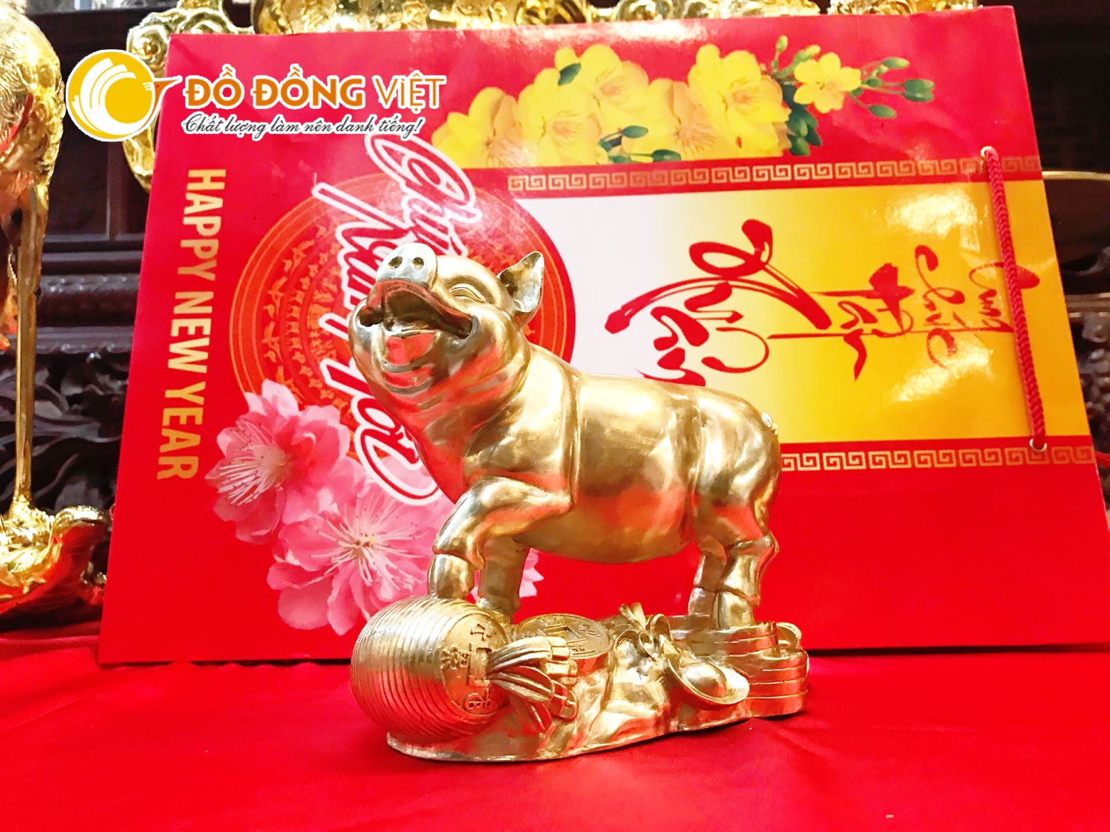 Tượng heo vàng, tượng heo tài lộc, tượng heo mạ vàng quà tặng đầu năm 2019 ý nghĩa