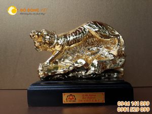 Tượng hổ phong thủy mạ vàng
