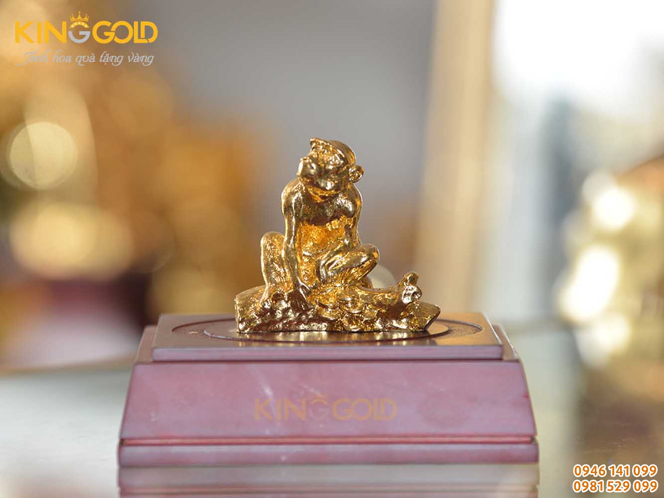 Tượng khỉ phong thủy bằng đồng mạ vàng 24k