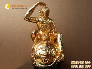 Linh vật phong thủy tuổi thân mạ vàng