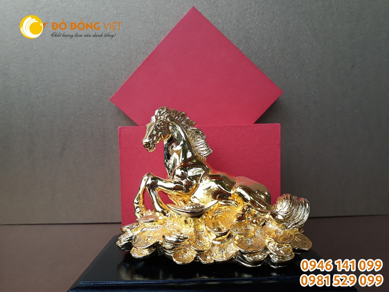 Giá bán tượng ngựa phong thủy mạ vàng