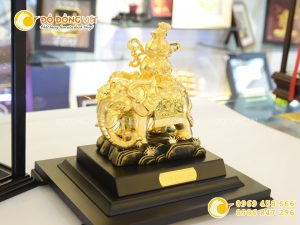 Tượng voi đồng dát vàng 24k để bàn, quà tặng mạ vàng cao cấp