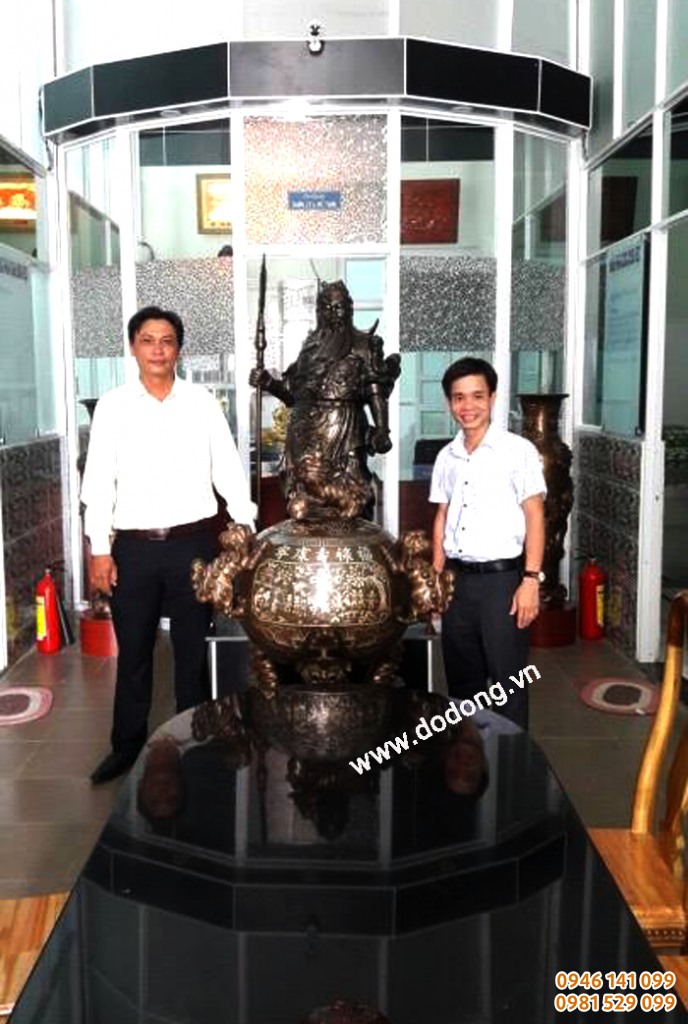 Đúc tượng quan công cưỡi rồng đồng đỏ 120cm