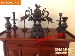 Bộ đồ đồng bày bàn thờ căn hộ Chung cư Royal City