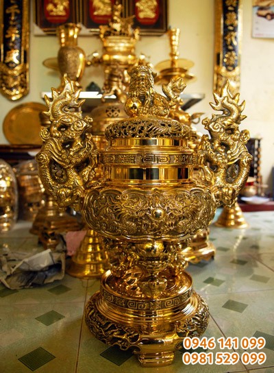 lư đồng tròn tai rồng