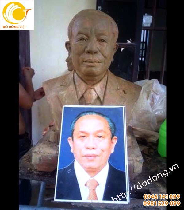 Mẫu tượng đất sét theo hình ảnh gia đình cung cấp