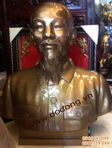 Đúc tượng đồng bán thân bác hồ bày hội trường