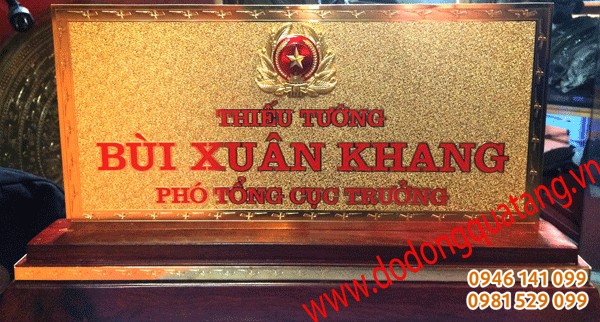 Biển chức danh Quân đội sao nổi để bàn mạ vàng
