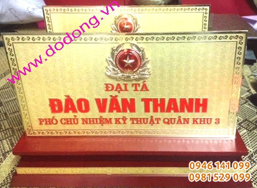 biển chức danh đế gỗ hương