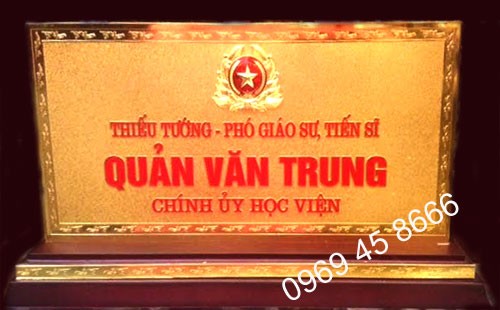 biển chức danh tướng lĩnh