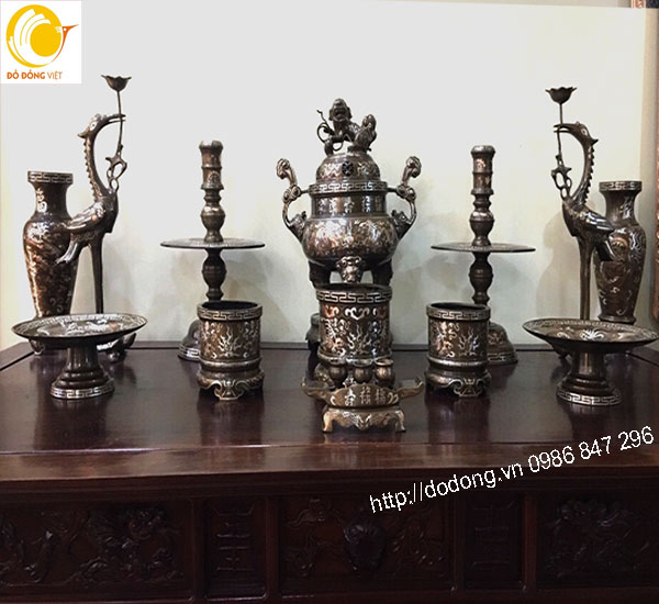 cách bày bộ đồ thờ cúng đồng tam khí đẹp