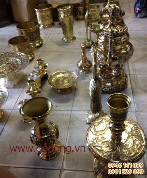 Bộ đỉnh thờ đồng số 2 vĩnh tiến đầy đủ