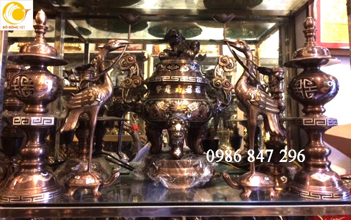 Bộ đồ thờ cao cấp bày phòng thờ gia đình, biệt thự Đồ đồng việt