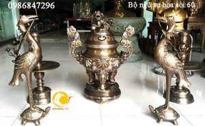Ngũ sự hoa sòi ngũ sắc 60cm đỉnh hạc chân nến cao cấp
