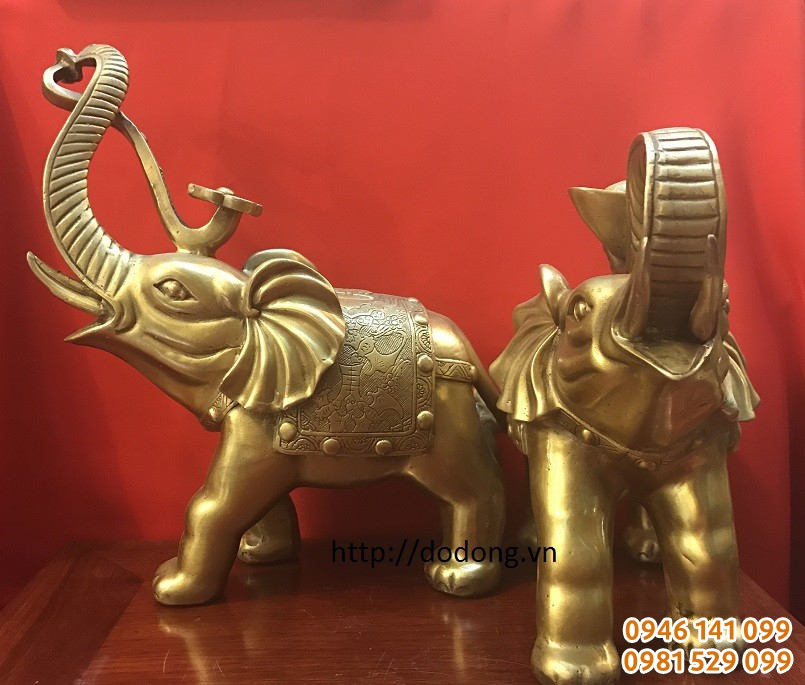 Đôi voi phong thủy bằng đồng 30cm bày phòng khách gia đình