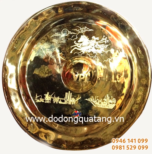 Qùa tặng chiêng đồng, khắc logo lời quà tặng