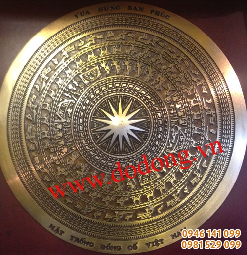 Mặt trống đồng vua hùng ban phúc
