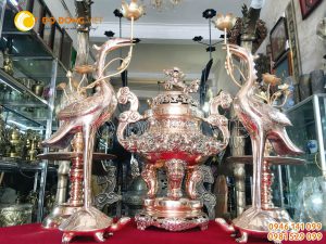 Bộ đỉnh đồng thờ cúng ngũ sự đồng đỏ đúc nổi thủ công song long chầu nguyệt