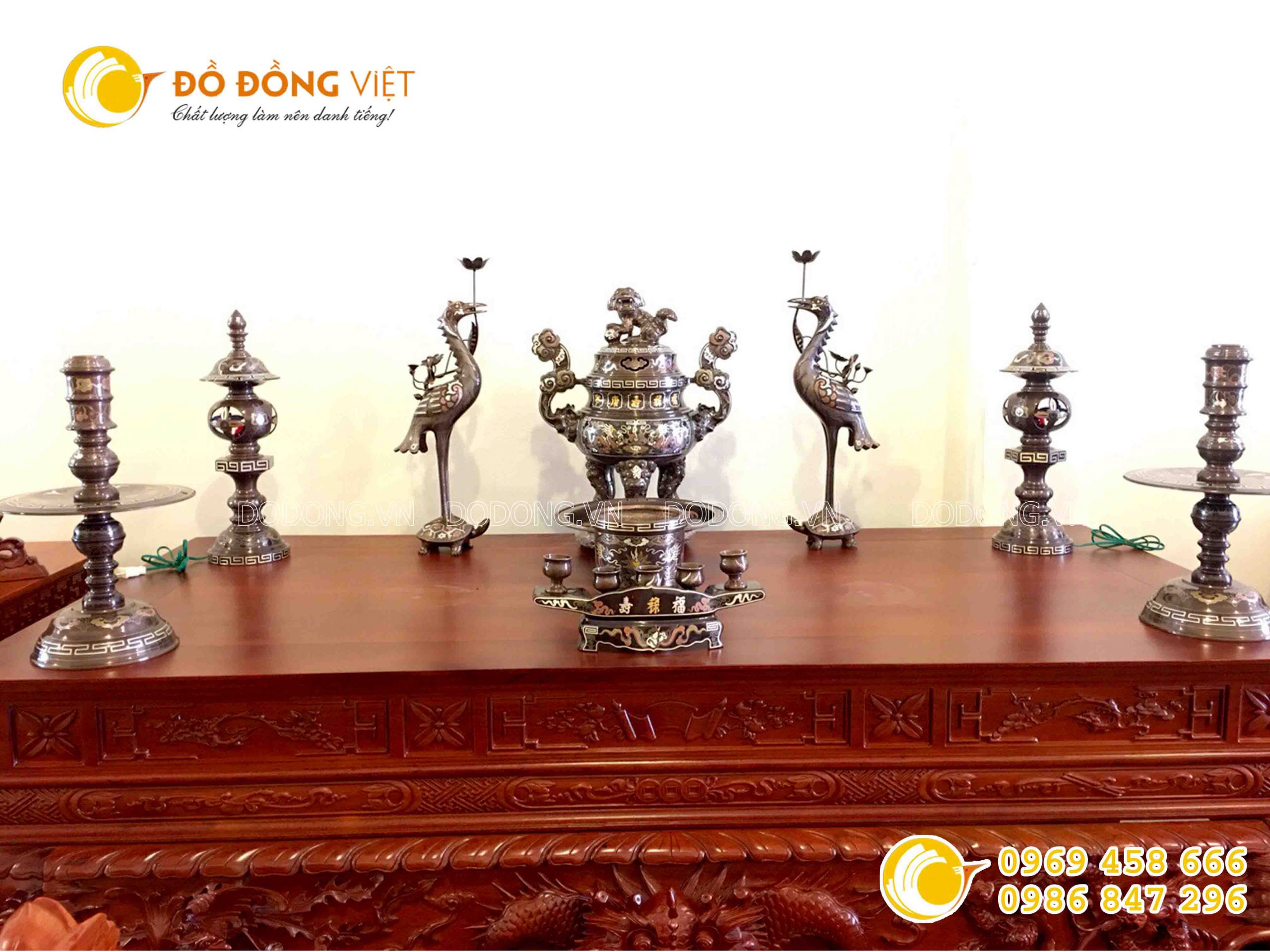 Bộ đỉnh ngũ sự bằng đồng khảm ngũ sắc cao 60 cm