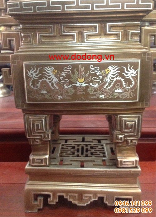 đỉnh thờ gia tiên chạm ngũ sắc