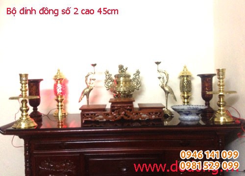 Bộ lư đồng gia tiên, đỉnh đồng vĩnh tiến số 2