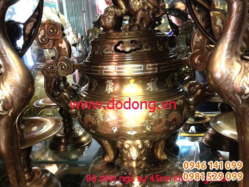 Chữ Thọ bằng vàng 24k