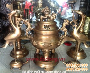 Bộ đỉnh đồng đỏ đúc hoa sòi ngũ sự đỉnh đồng đỏ