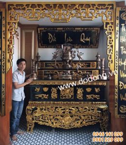Treo cuốn thư hoành phi đồng cho nhà thờ gỗ